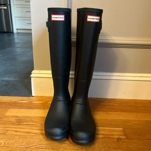 Black Hunter Rain Boots